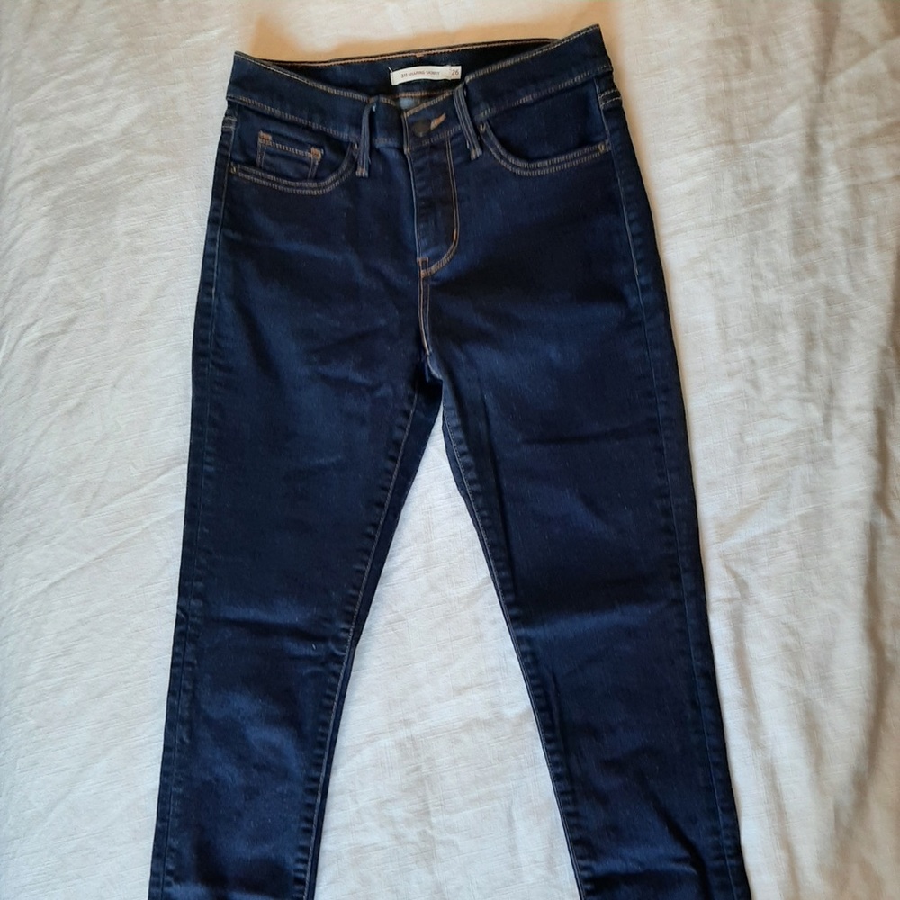 Levi’s 311 Shaping Skinny Jean Stretch Size 26